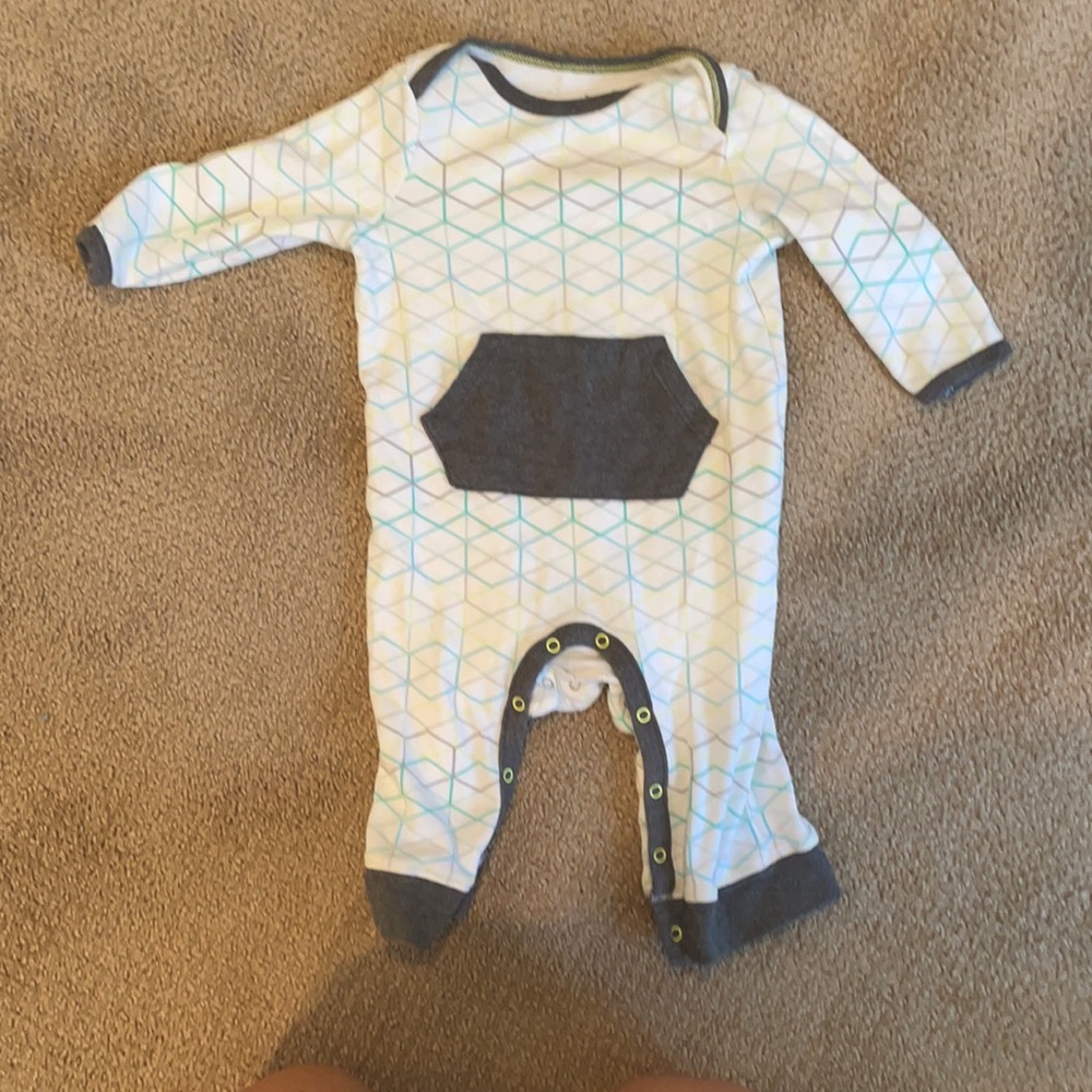 Cloud island 6-9 mo boys onesie geometric pattern